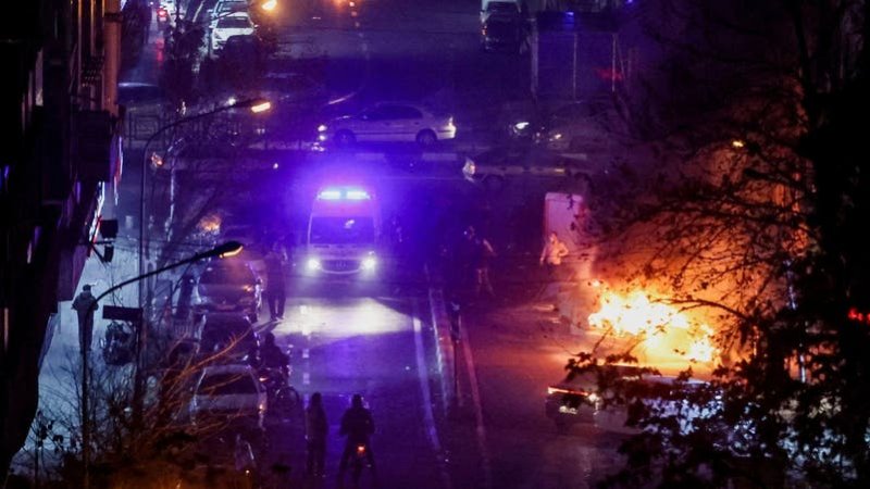 Iran may lift internet blackout after state TV hack 