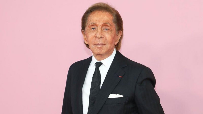 Legendary Italian designer Valentino Garavani dies at 93 