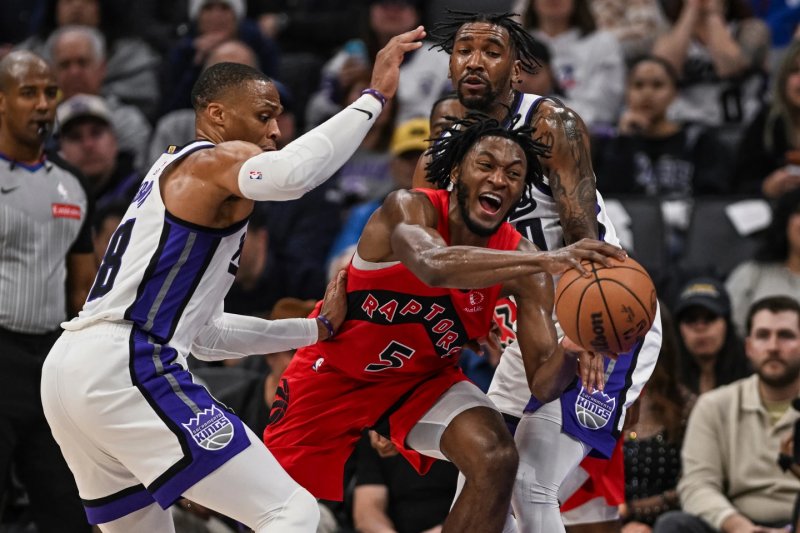 Scottie Barnes sparks Raptors comeback to beat Kings