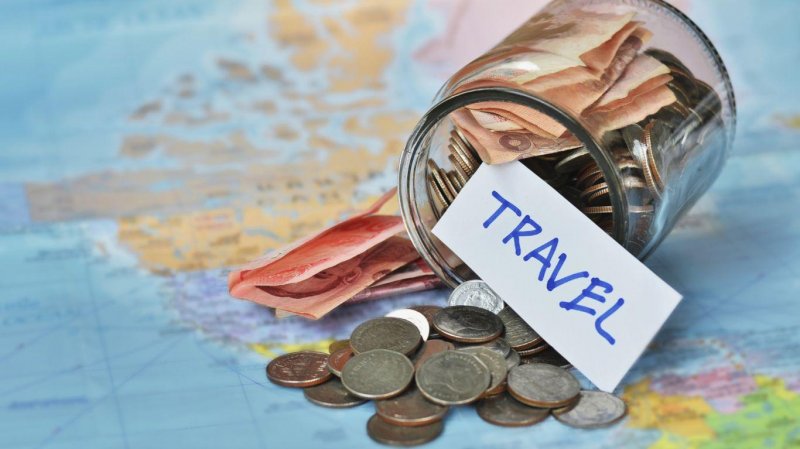 How to travel worldwide on a budget