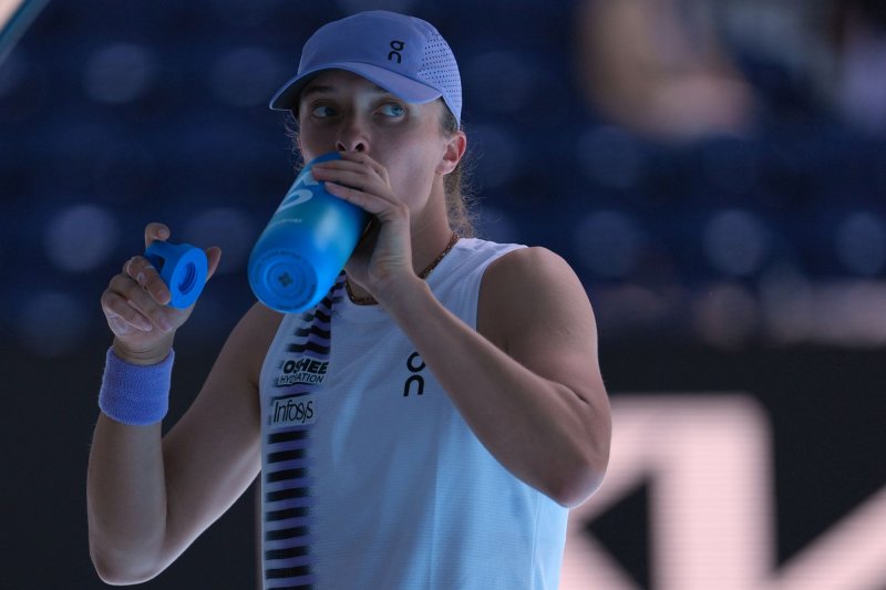 Swiatek slams Australian Open’s behind-the-scenes cameras