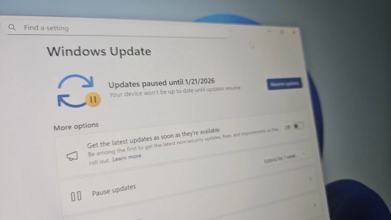 Microsoft issues second emergency Windows 11 fix for Outlook bug