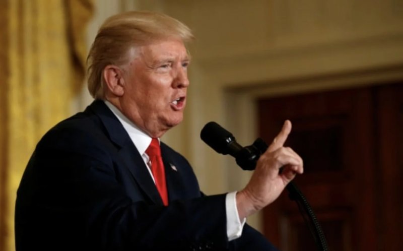 Trump warns US action if Iran suppresses protests 