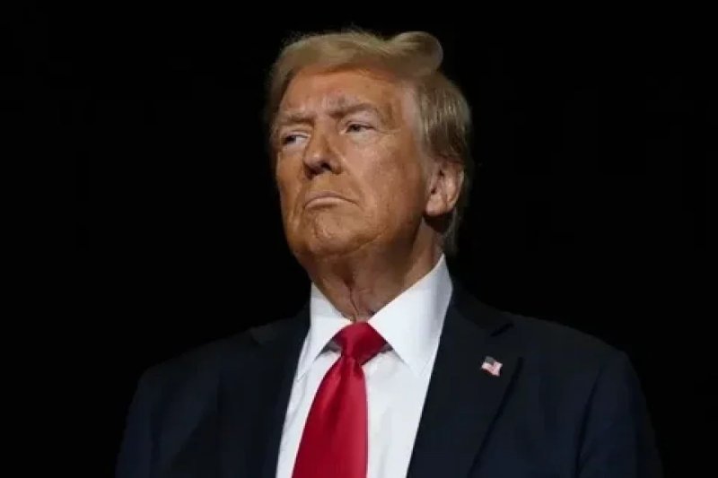 Trump: Iran is looking at freedom, perhaps like never before, US stands ready to help