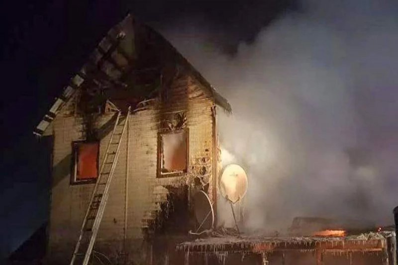House fire in Russia kills 5, including 3 children