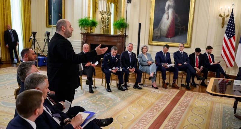 Kyiv steps up diplomacy with Washington ahead of UN showdown and Davos talks