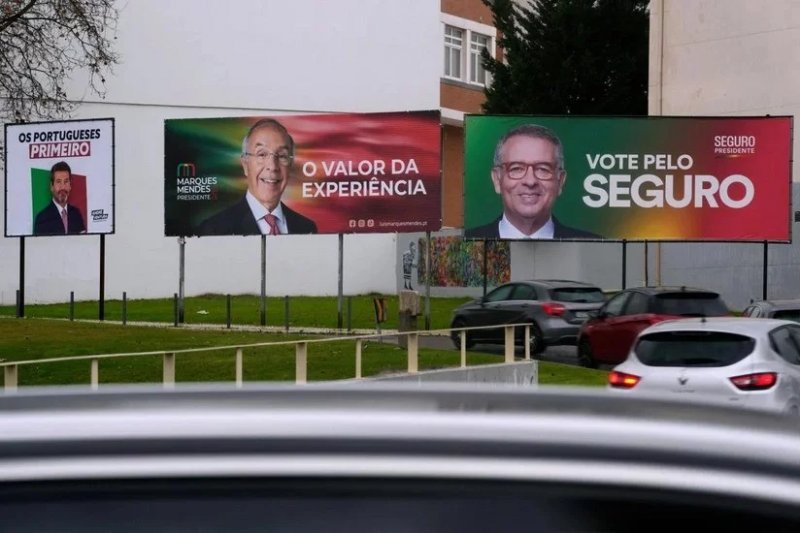 Voting at Portugal’s presidential election over 