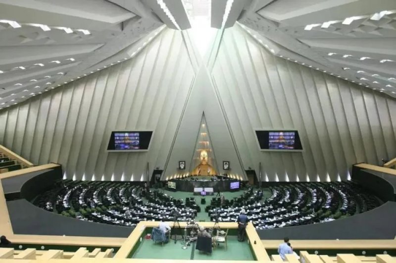 Iranian parliament to review draft plan to counter infiltration by foreign spies 