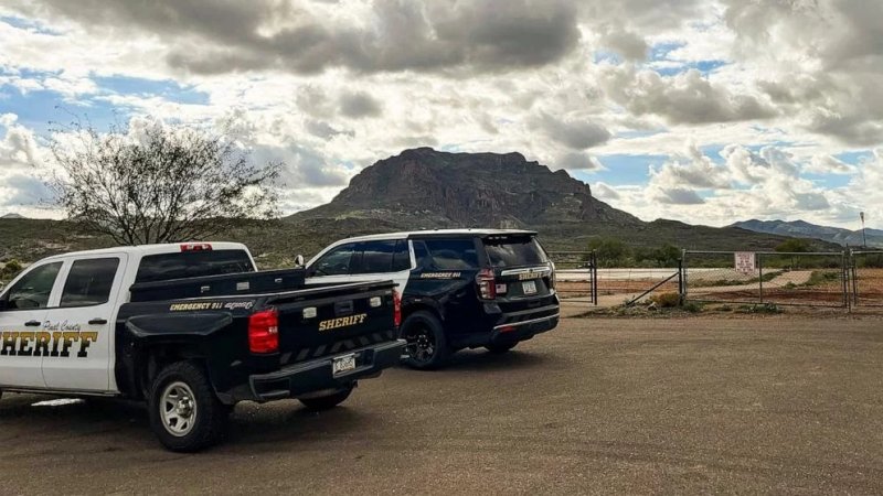 Helicopter crashes near Arizona canyon