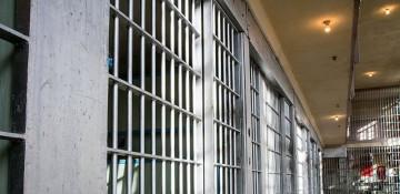 Saudi Arabia arrests over 100 officials in anti-corruption sweep