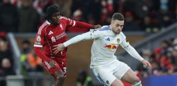 Liverpool held to goalless draw by Leeds at Anfield