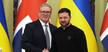 Zelensky and Starmer debate use of Abramovich's seized billions 