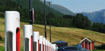 Norway hits 95.9% EV share in 2025 car market 