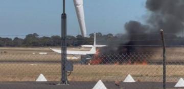 Pilot unhurt after light plane crash in Adelaide, Australia -  VIDEO 