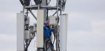 Ukrainian partisans destroy key communications tower in Kursk -  VIDEO  