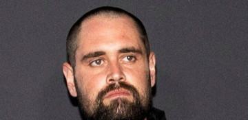 Son of Rob Reiner returns to court in double murder case 