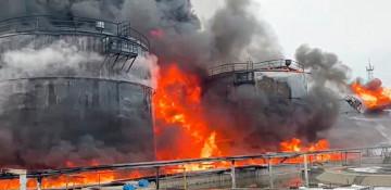 Drone strike triggers oil depot fire in Russia