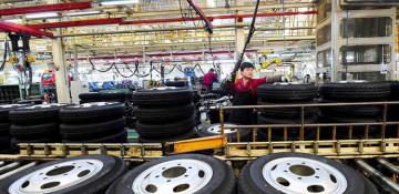 Chinese-invested car tire plant commissioned in Cambodia