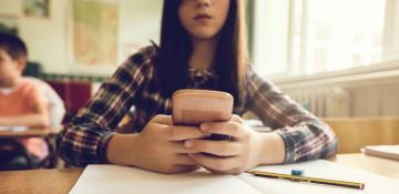 Sri Lanka weighs social media restrictions on minors