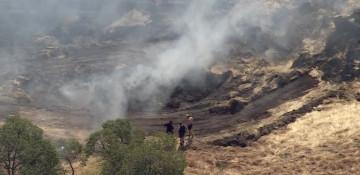 Two bushfires trigger emergency warnings in Australia's Perth