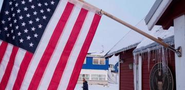 Greenland mayor warns media over US flag stunt 