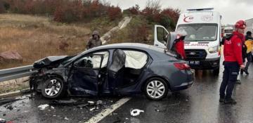One person died and 10 were injured in a major road accident on the Izmir-Istanbul highway 