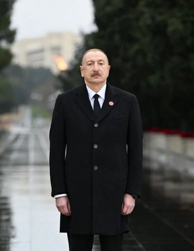 News about -  President Ilham Aliyev paid tribute to 20 January martyrs  