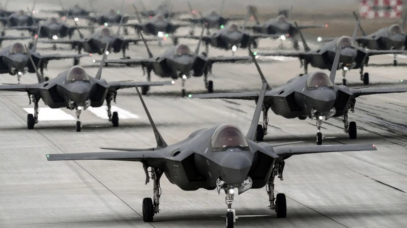 Japan to refuel South Korean jets for the first time 