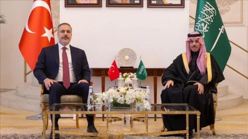 Türkiye, Saudi Arabia address recent developments in Syria 