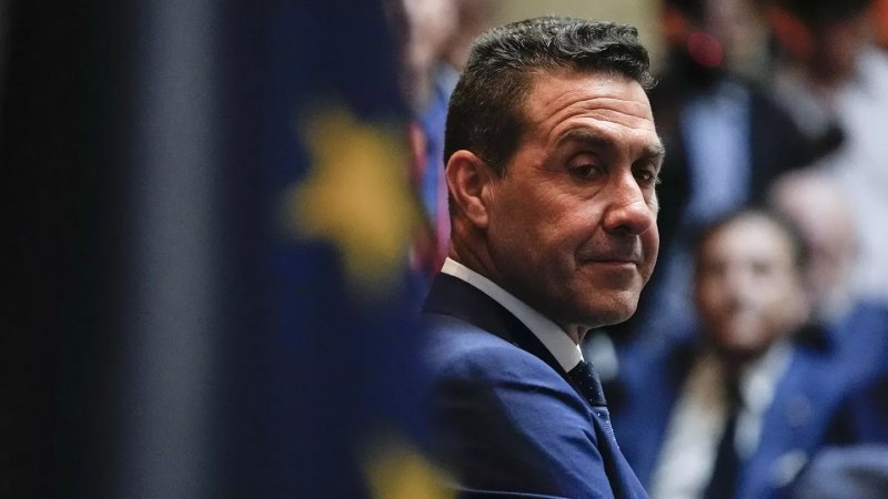 Italy's far-right League party fractures as Salvini's deputy resigns 