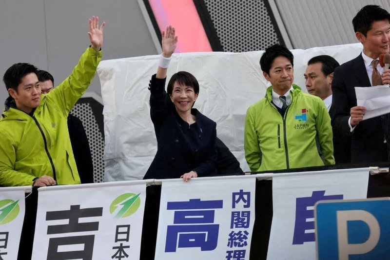 Japan’s ruling LDP gains ground in pre-election poll