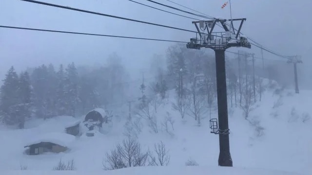 Australian woman killed in ski lift accident in Japan