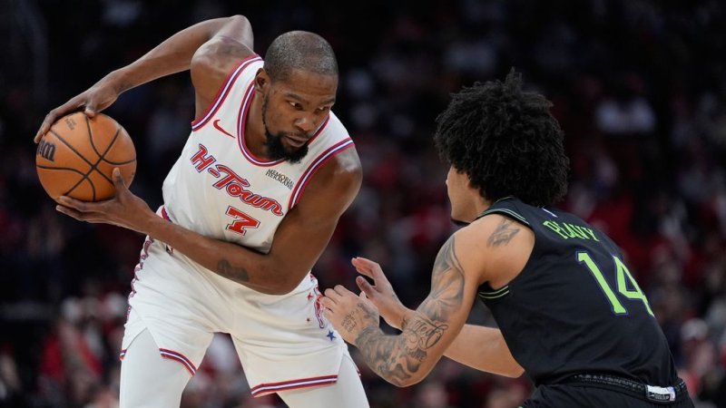 Durant passes Nowitzki for 6th place on NBA career scoring list