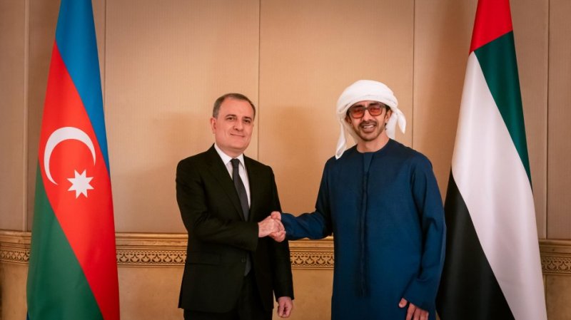 Azerbaijan, UAE mull expanding cooperation
