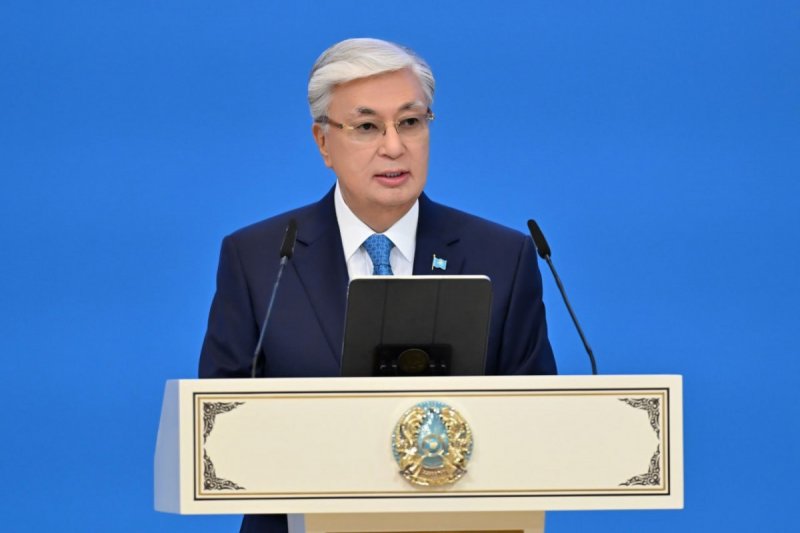 Tokayev calls Azerbaijan-Armenia peace progress historic 