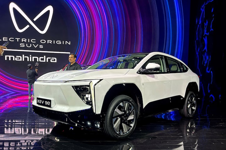 Mahindra to invest $1.65B to expand manufacturing in India 