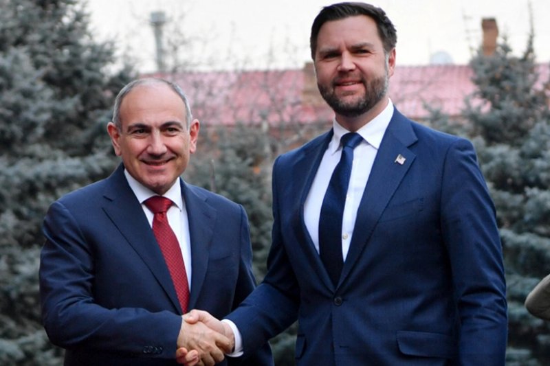JD Vance, Pashinyan start talks in Yerevan