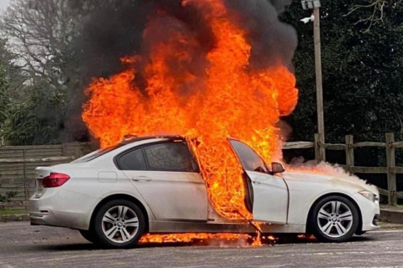 BMW fire risk: 90,000 vehicles recalled 