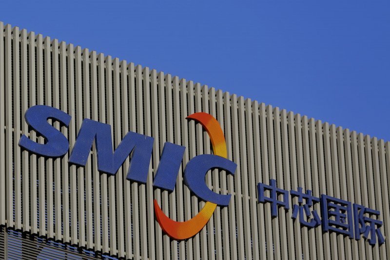 China chipmaker SMIC sees sharp Q4 profit surge