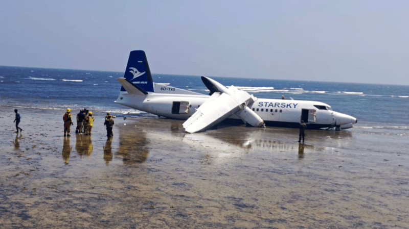 Passenger plane crashes after takeoff at Mogadishu Airport -  VIDEO 