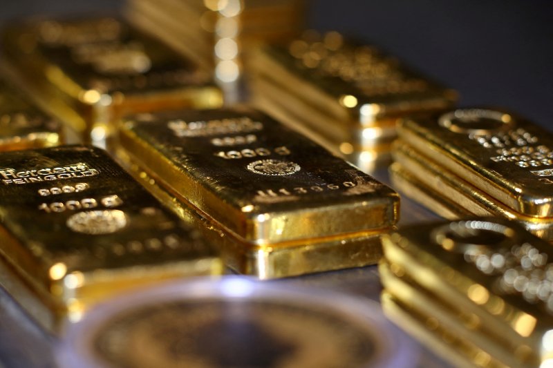 Gold rebounds as investors eye US inflation data