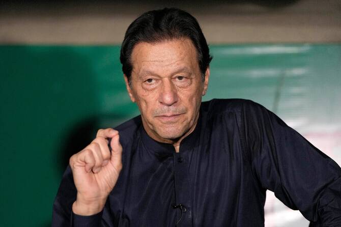 Imran Khan loses most vision in one eye, lawyer says 