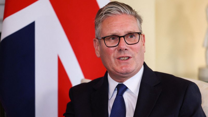 Keir Starmer to send UK warships to the Arctic after Trump's Greenland threats