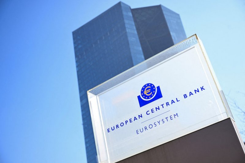 ECB opens up euro lifeline in bid to boost global role 