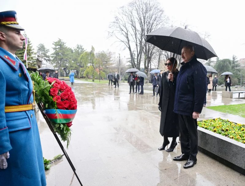 News about -  President Aliyev visits monuments to Azerbaijan's National Leader Heydar Aliyev, prominent Serbian writer in Belgrade  -PHOTO -VIDEO  