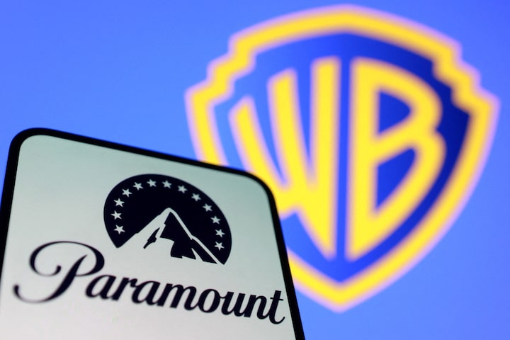 Warner Bros may revive sale talks with Paramount 