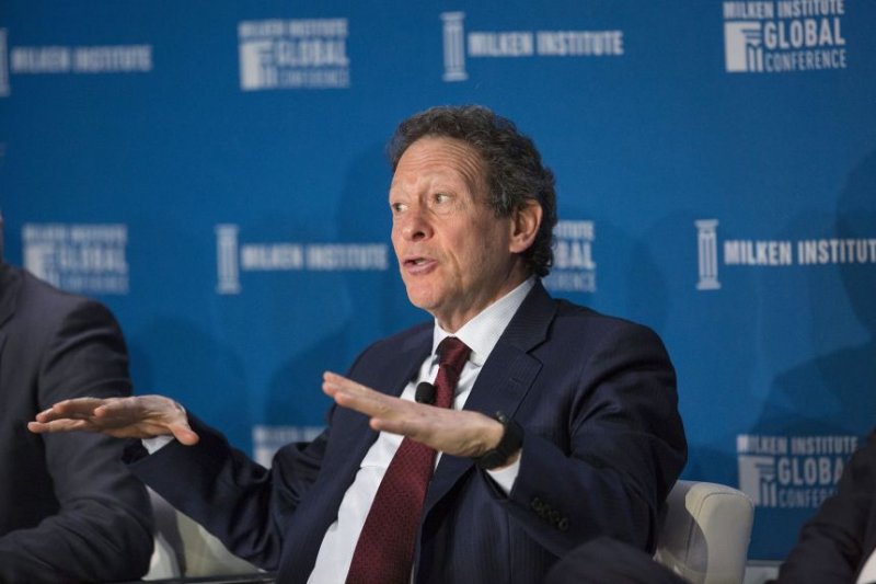 Hyatt executive chairman steps down over Epstein links