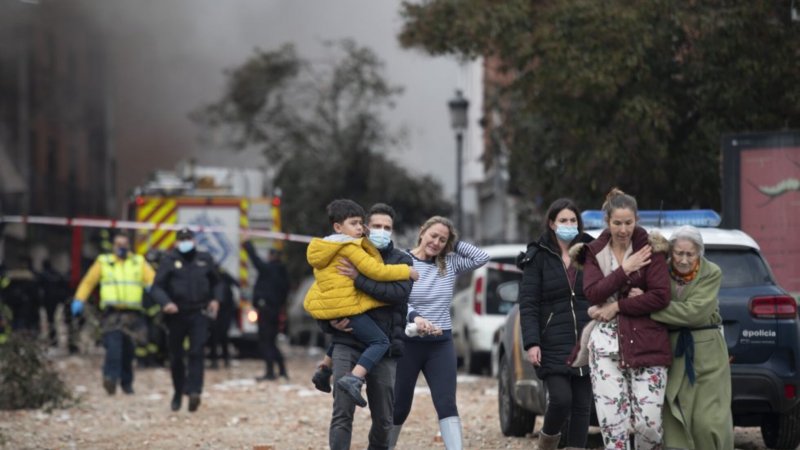 Explosion in Santiago leaves at least 3 dead  