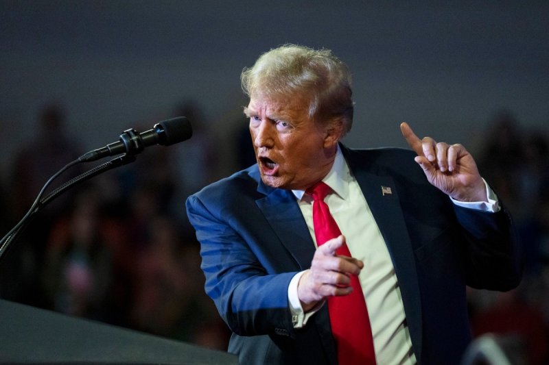 Trump imposes 10% global tariff after court decision 