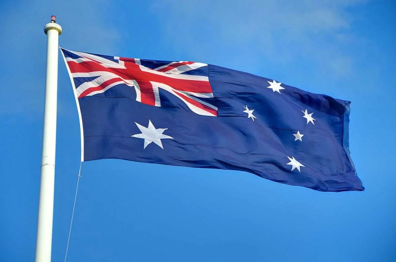 Australia calls on citizens to leave Iran immediately